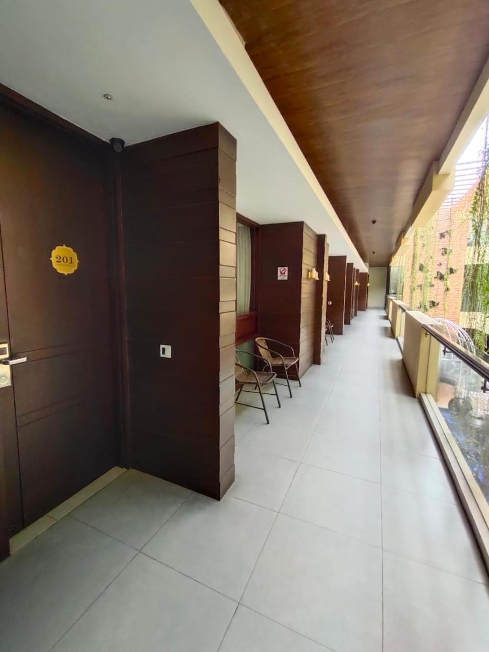 Sweet Garden Guest House Маланг Екстериор снимка