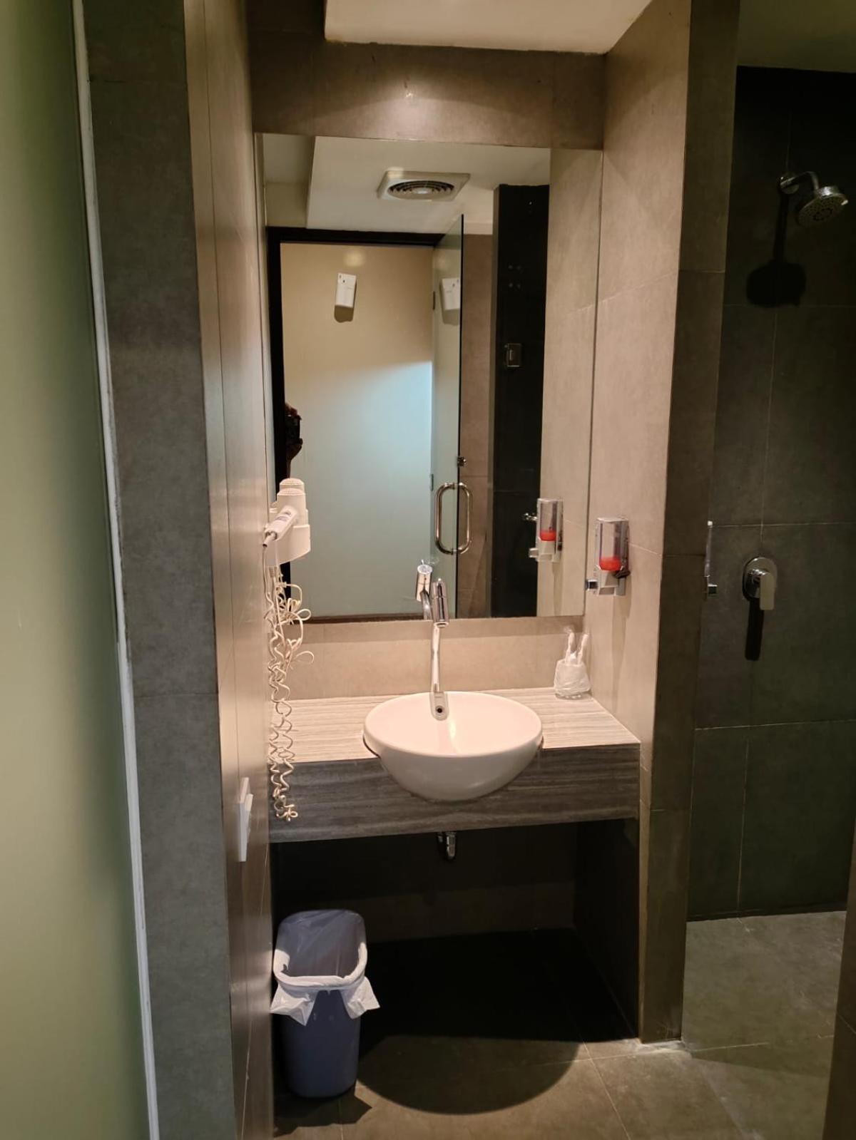 Sweet Garden Guest House Маланг Екстериор снимка